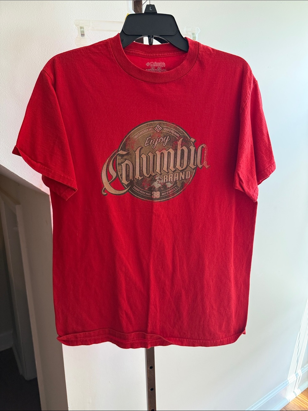 Columbia Red Short-Sleeve Logo Graphic Tee
